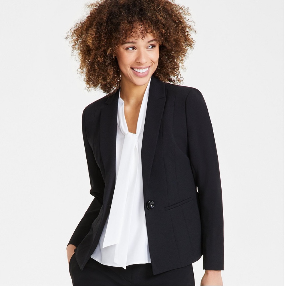 Crepe One-Button Blazer